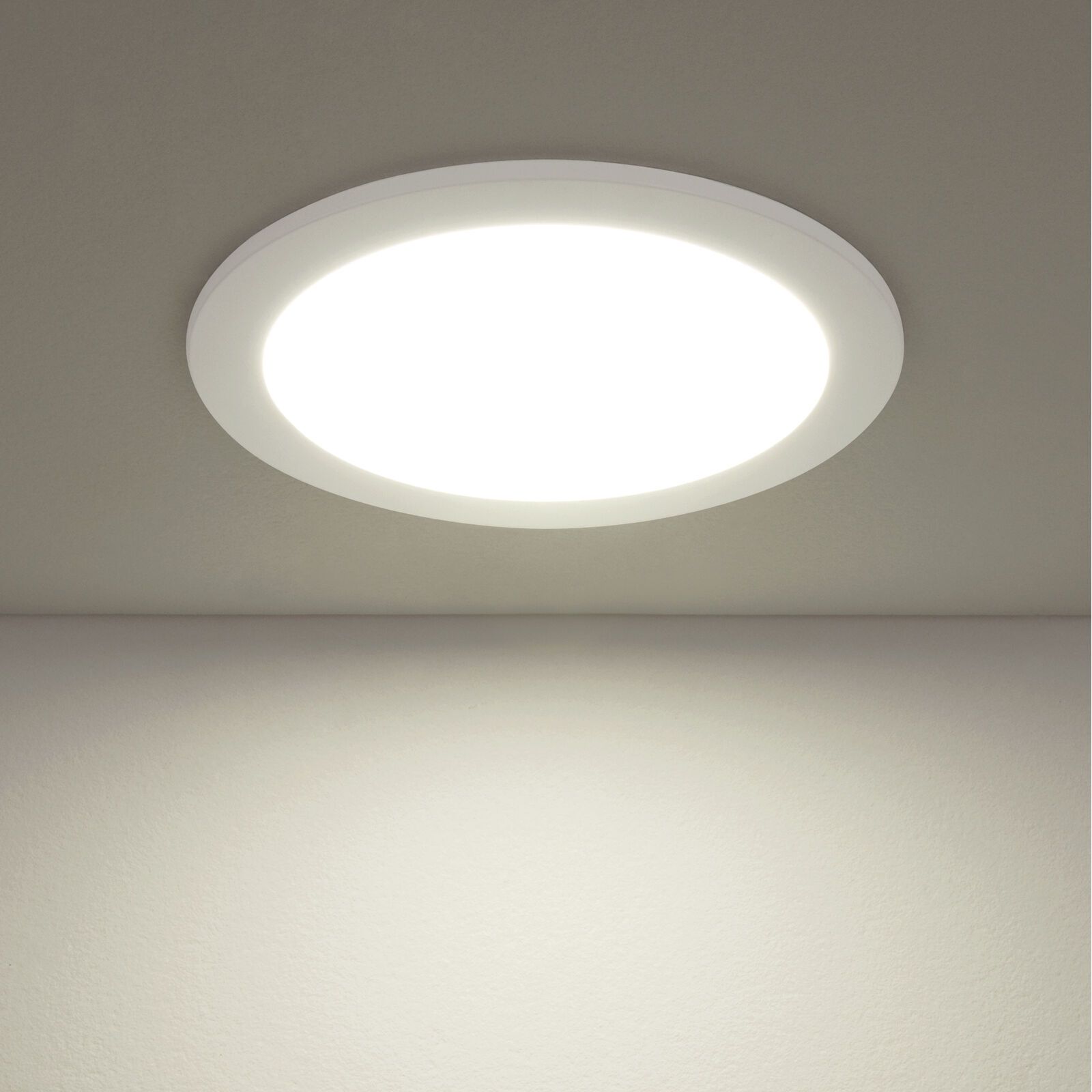 Встраиваемый потолочный светодиодный светильник dlr004 12w 4200k WH белый